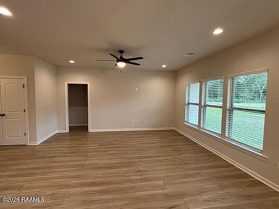 2nd image of 134 Ember Ridge Ln