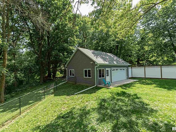 2nd image of 5020 81st Avenue Ct