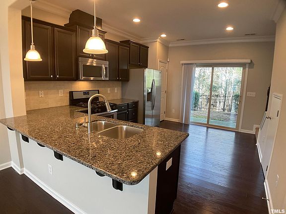 3rd image of 236 Mount Evans Dr