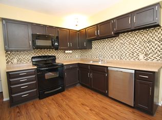 28925 Georgia Rd, Perrysburg, OH 43551