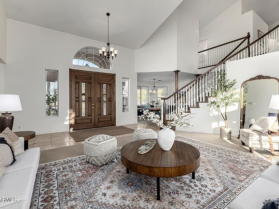 3rd image of 24824 S SIGNAL BUTTE Road