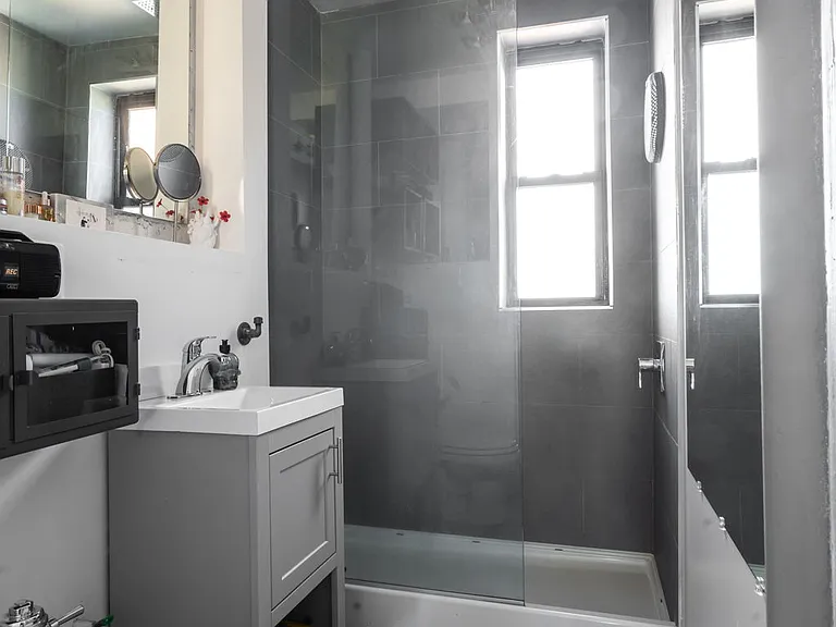 43-42 45th St #6O — Photo 11
