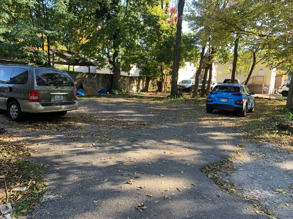 222 State St - Grindstone