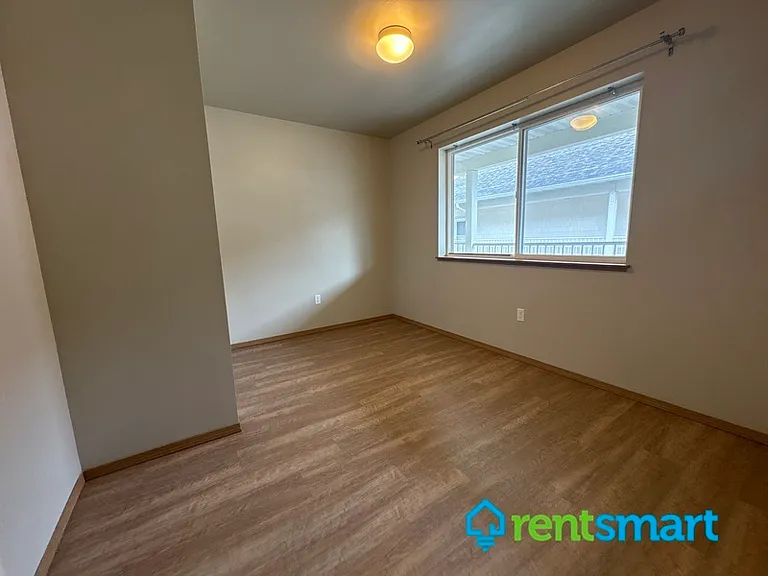 1333 Toole Ave #C23 — Photo 6