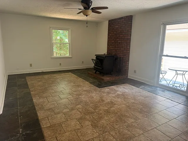 102 Beaverdam Creek Rd — Photo 7