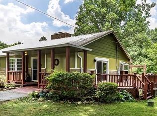 78 W Oakview Rd, Asheville, NC 28806