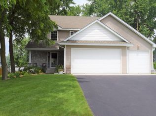 719 Reo Rd, Watertown, MN 55388