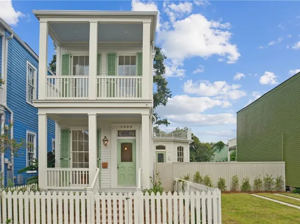 1009 Pleasant St, New Orleans, LA 70115
