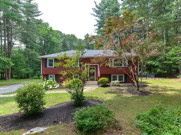 137 Howard St, Northborough, MA 01532