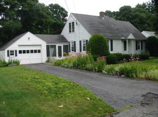 23 Sheldon Ave, Easthampton, MA 01027