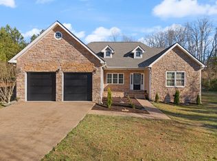 423 Lakepointe Dr, Corbin, KY 40701