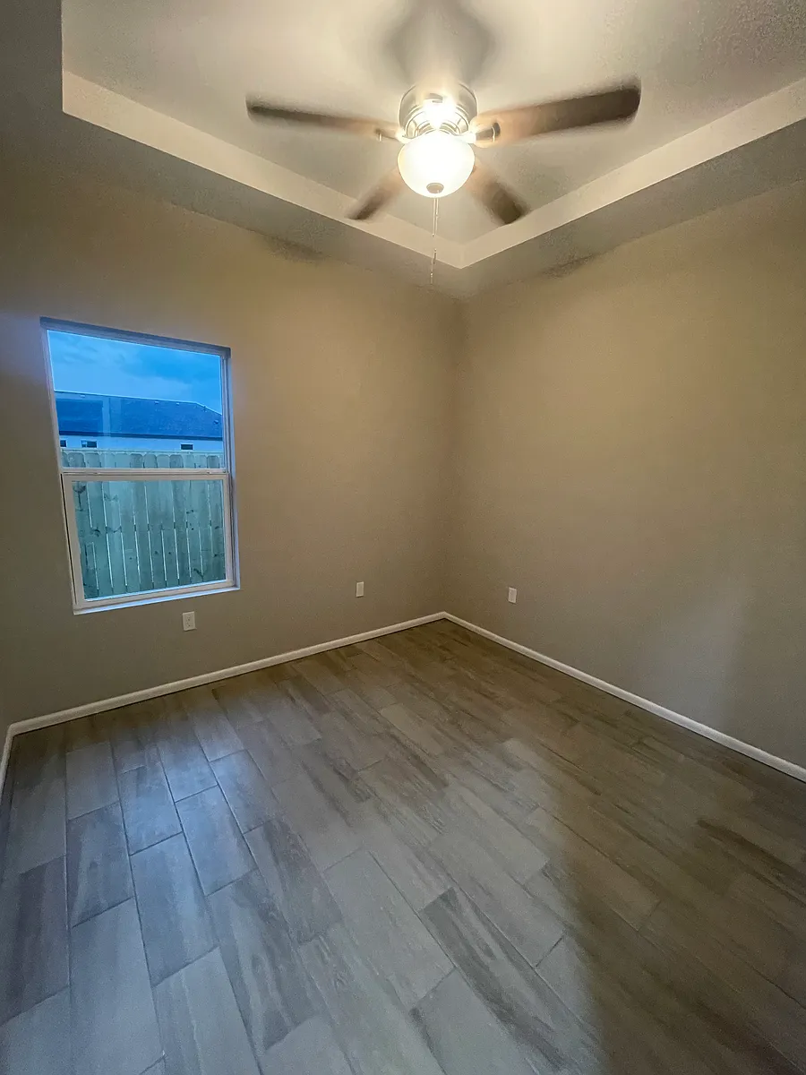 Building Photo - 3707 Chapa Ave #1-4