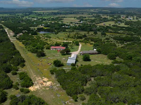 3527 N Us Highway 281, Burnet, TX 78611