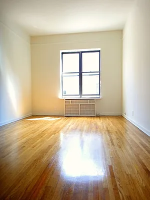 Rented by Balass Ralph, LREB | media 9