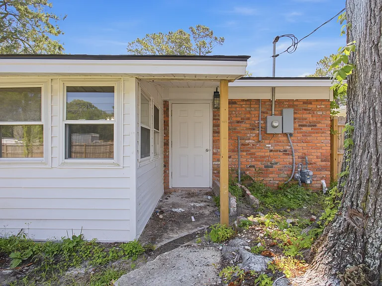 12433 Deerfield Rd — Photo 4