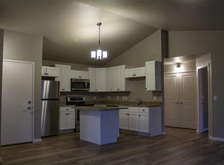 2333 Sunny Ln APT O, Suamico, WI 54313