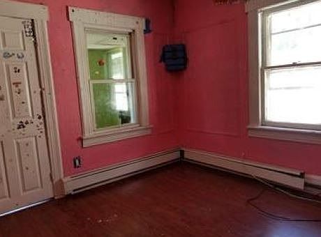 Additional Living Room