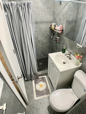 Rented by Bohemia Realty Group | media 10