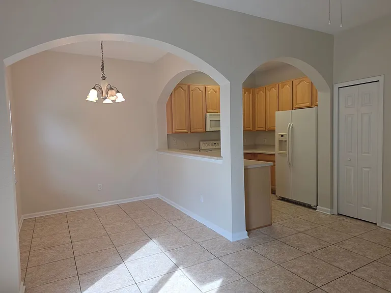 16661 Cedar Crest Dr — Photo 15