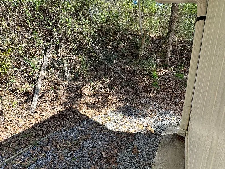 212 Scott Dr SW — Photo 15