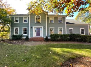 26 Holly Berry Ln, Hanover, MA 02339