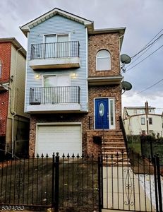 172 Scheerer Ave, Newark, NJ, 07112