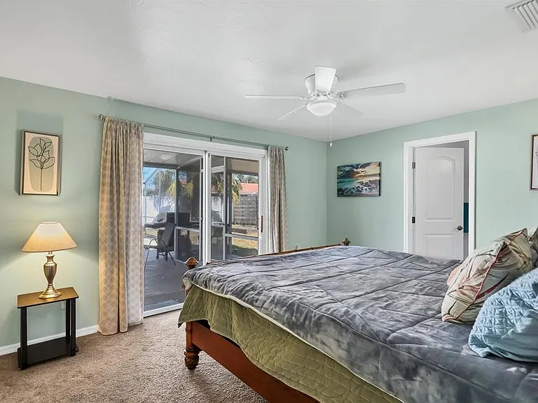 3425 Fairview Dr — Photo 22