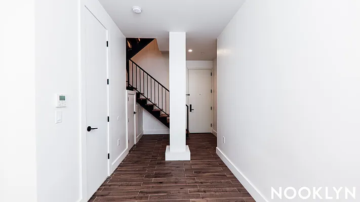 Rented by Nooklyn NYC LLC | media 39