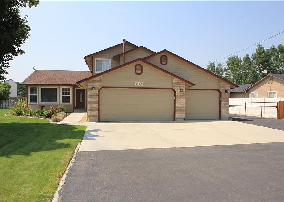1st image of 501 S Grays Ln