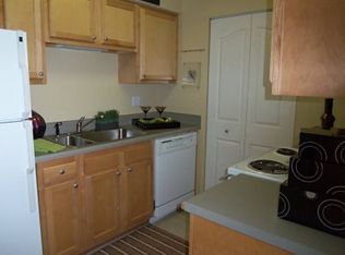 10652 3rd St N APT H, St Petersburg, FL 33716