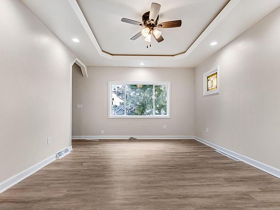 4th image of 2825 S 9th STREET