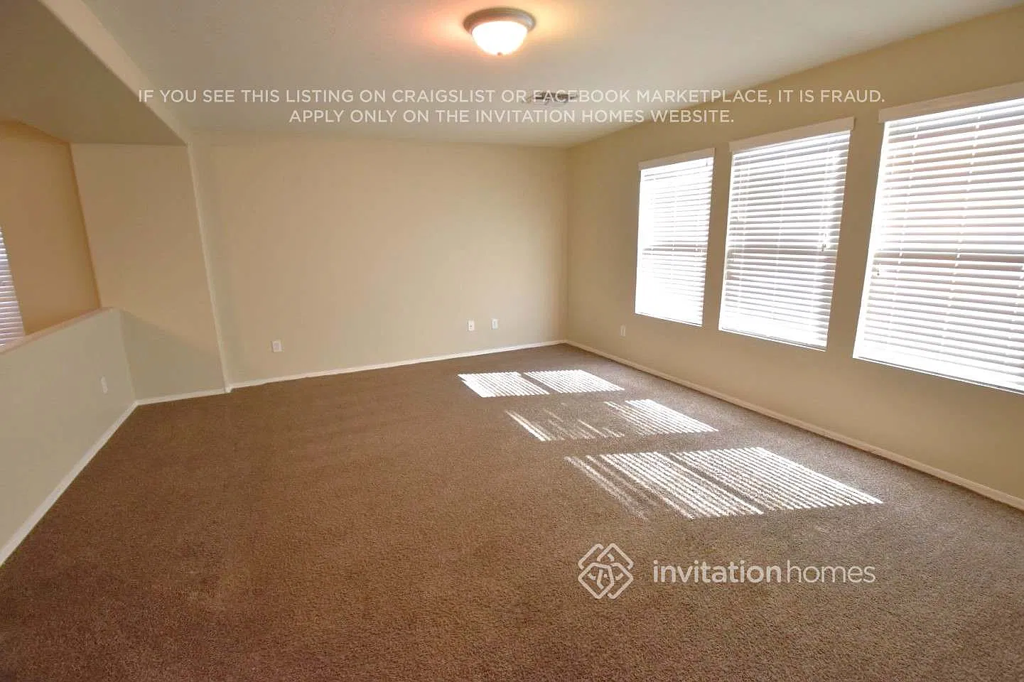 2443 W Bloch Rd Phoenix, AZ 85041 — Photo 4