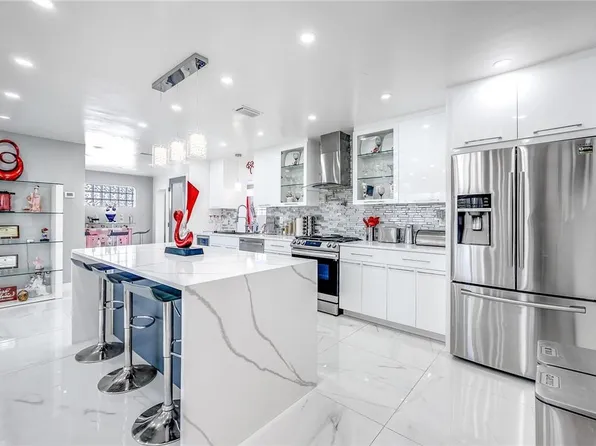 12341 NW 30th Street, Sunrise, FL 33323
