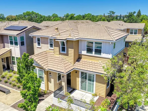 5011 Jewel St, Rocklin, CA 95677