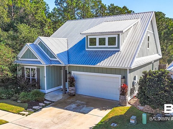 3rd image of 4950 Cypress Park