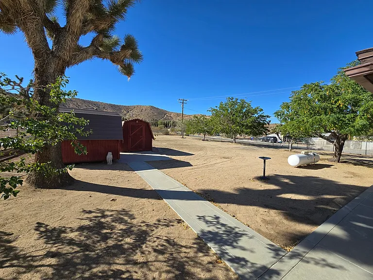 7717 Victor Vis — Photo 12