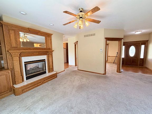 5th image of 753 N Bramerton St