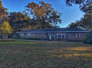 306 Adams Dr, Crestview, FL 32536