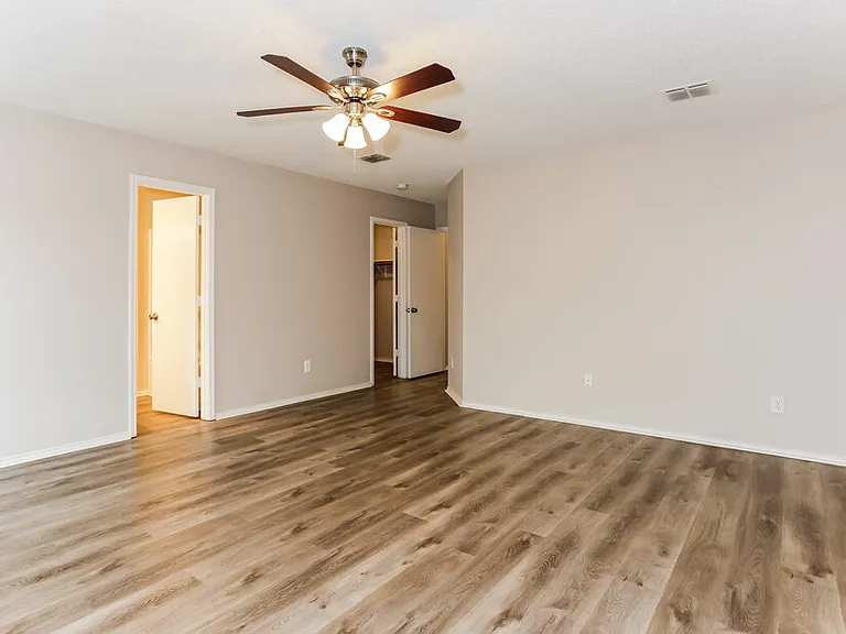 2365 White Pine Dr — Photo 12