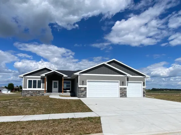612 Iver Ave, Baltic, SD 57003