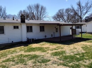 2537 Carousel Ct, Florissant, MO