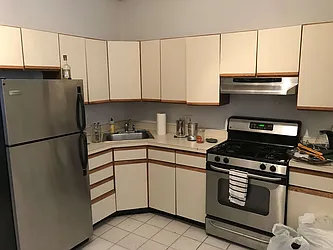 Rented by Flatiron Real Estate Advisors LLC