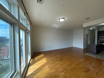 90 Bay Street Landing