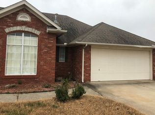 20312 SE 37th St, Harrah, OK 73045