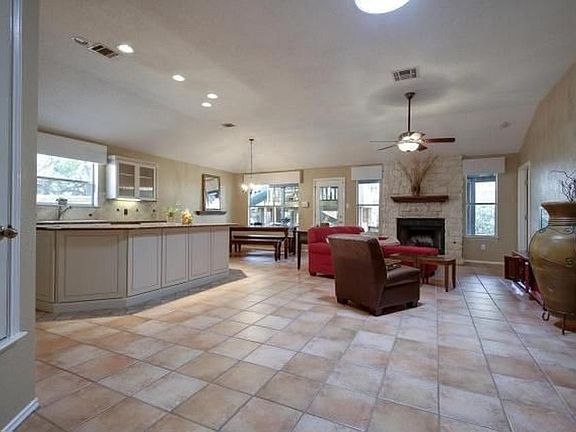 2nd image of 7441 Dallas Dr