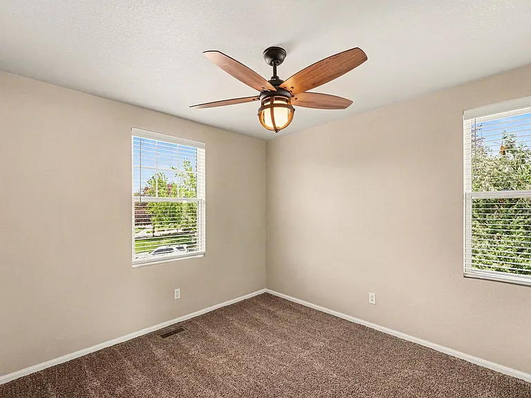 19209 E Dickenson Dr — Photo 17