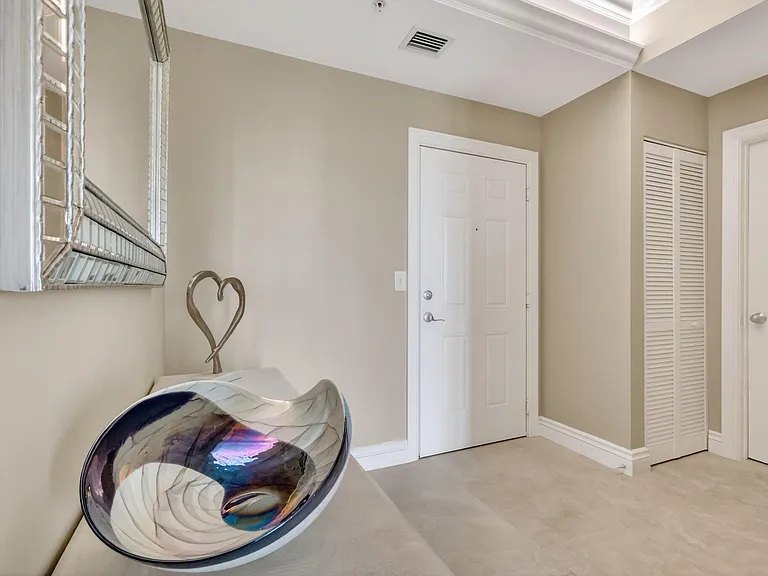 700 E Boynton Beach Blvd #Penthouse 2 — Photo 3