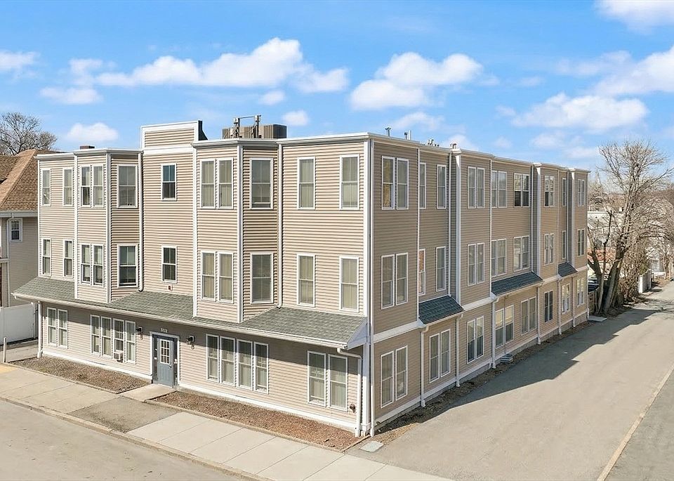 1st image of 145 Lewis St