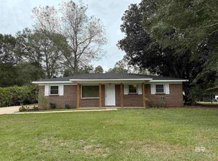 90 Florida St, Monroeville, AL 36460