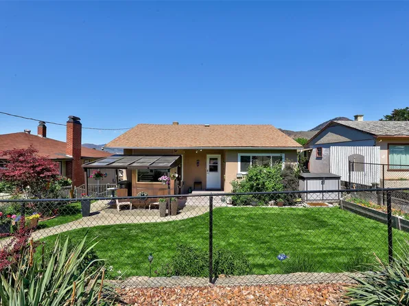 760 Munro St, Kamloops, BC V2C 3E8